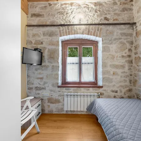 Antonci-18, Pool, 3 Houses, Jacuzzi, Private Territory Antonci (Porec)