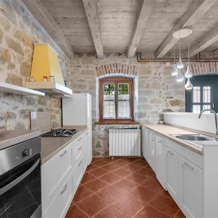 Antonci-18, Pool, 3 Houses, Jacuzzi, Private Territory Villa Antonci (Porec)